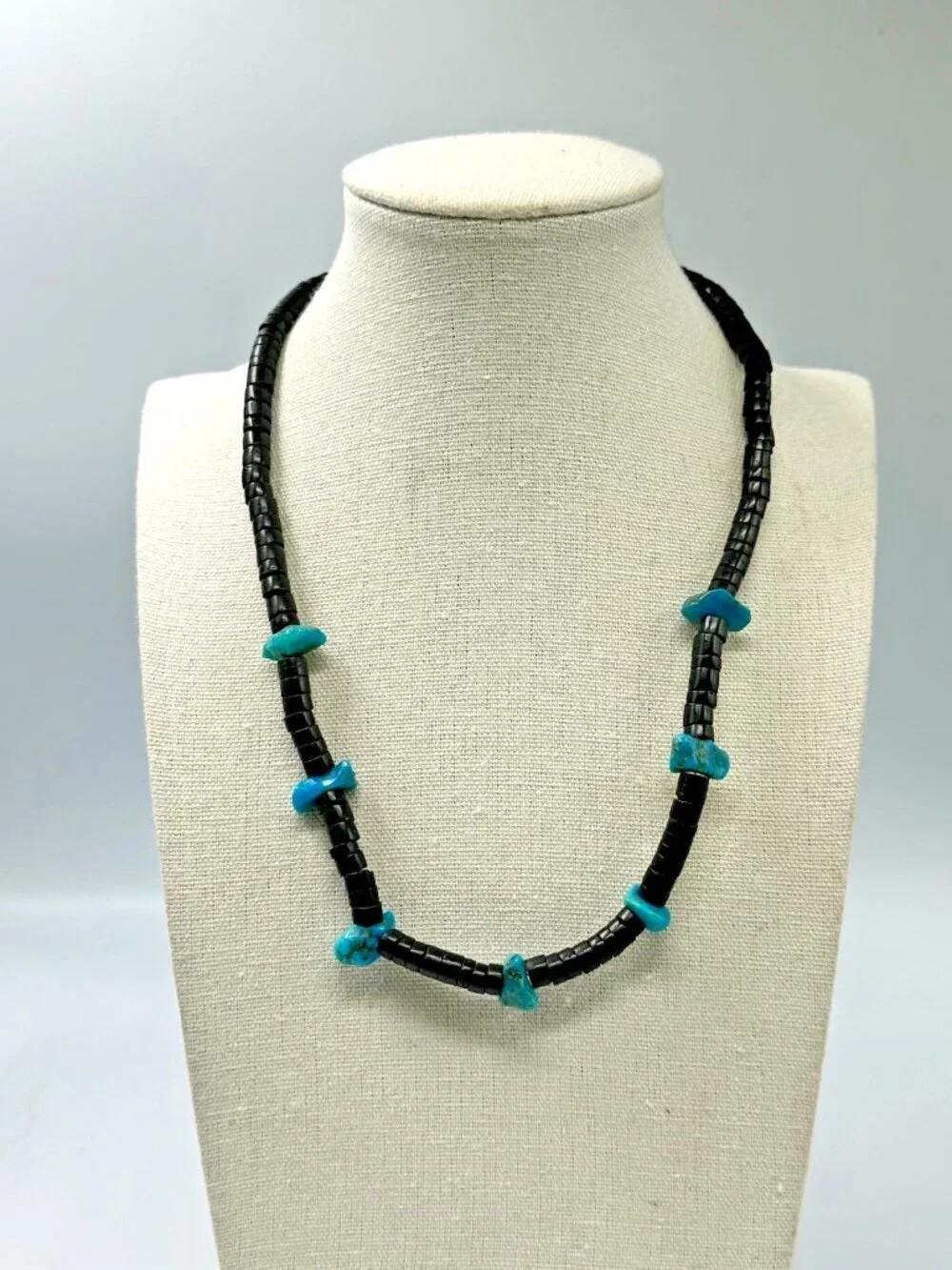 Vintage Turquoise Nugget Beaded Necklace Men Black Heishi Beads Barrel Clasp
